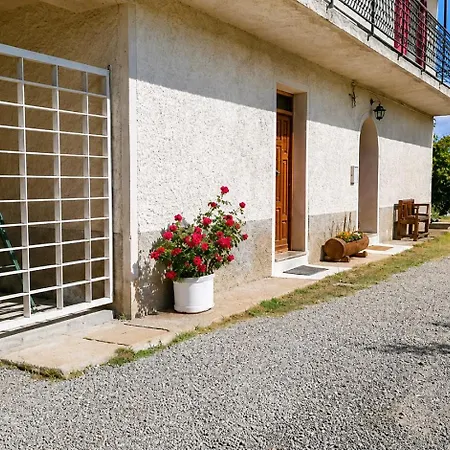 Casa Panoramica Tra Mare E Montagna Alle Pendici Della Sila * Bianchi